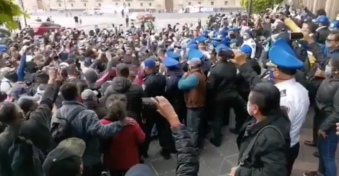 policias-zocalo-cdmx-manifestacionpolicias-zocalo-cdmx-manifestacion