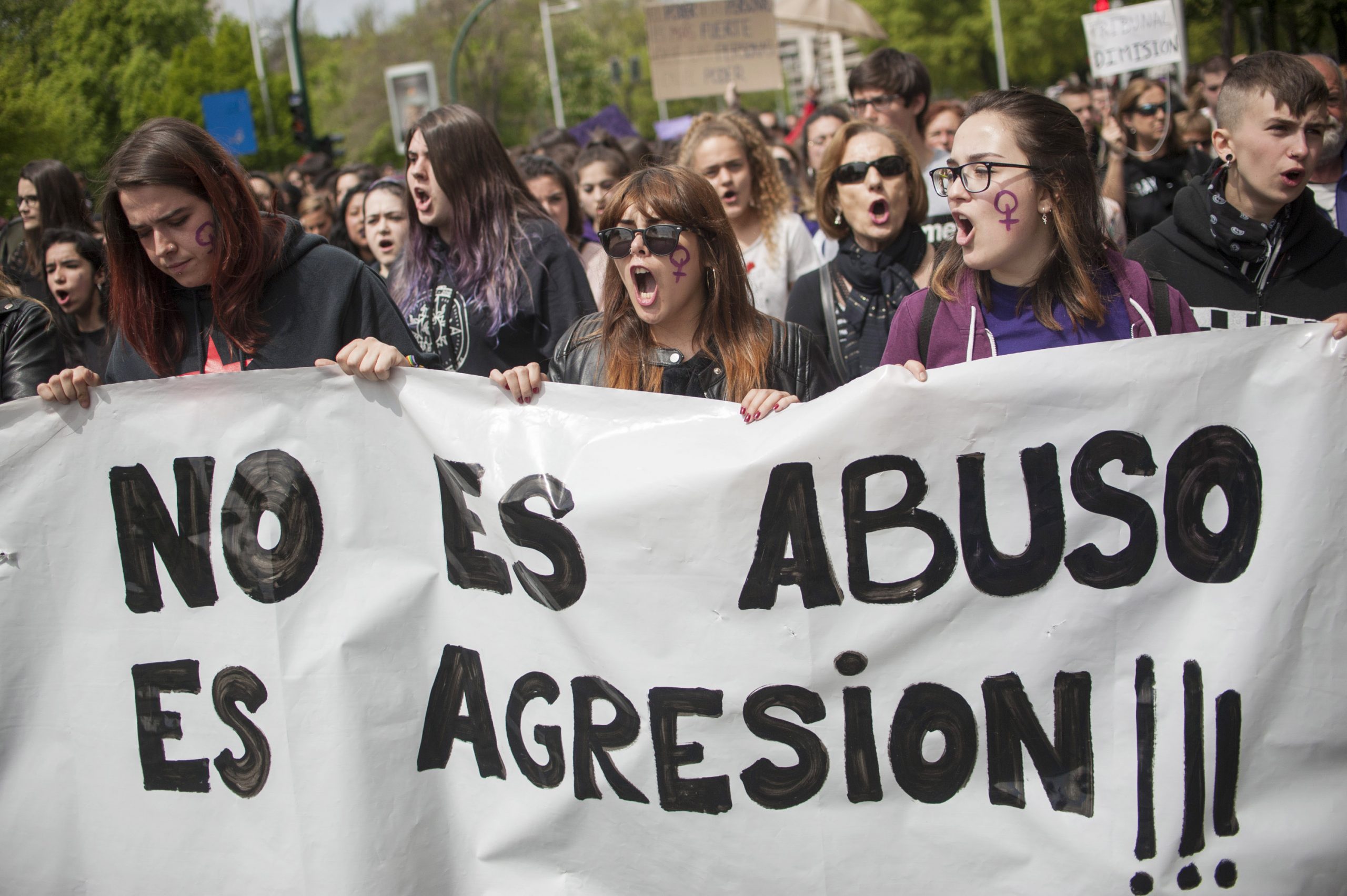 Manifestantes apoyo víctima de La Manada