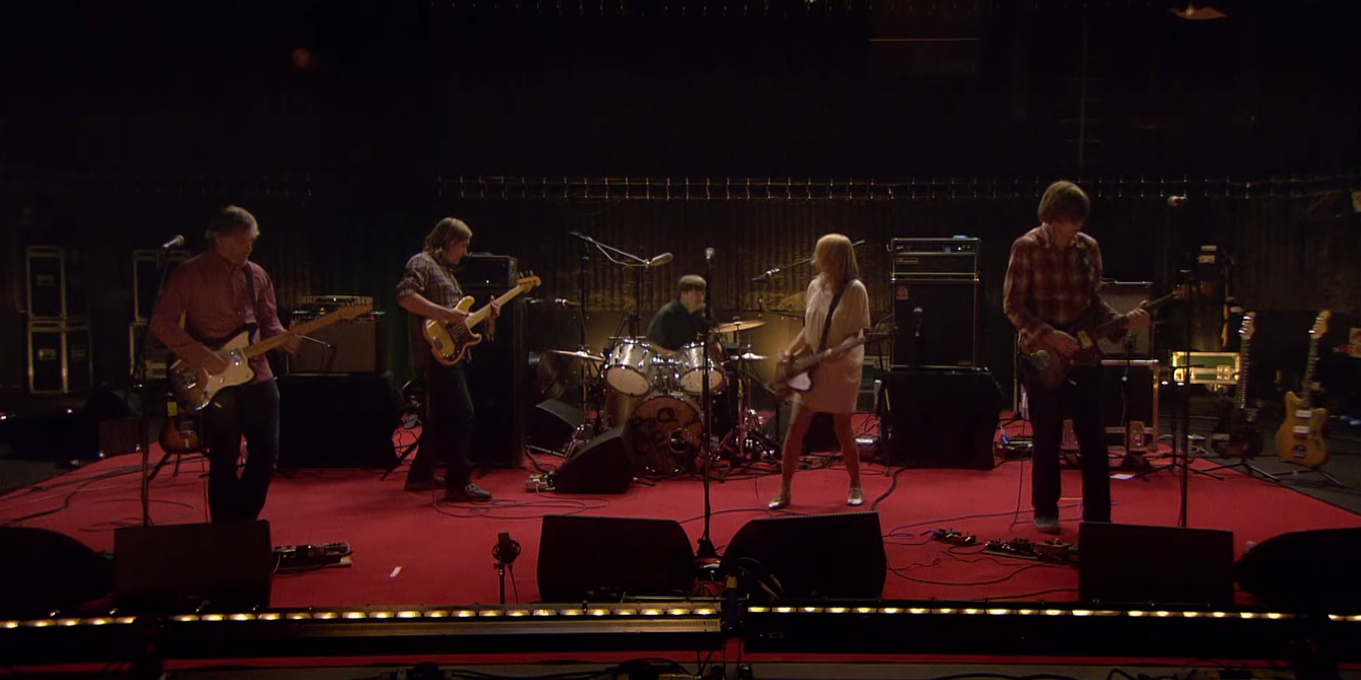 ¡Sonic Youth estrena en línea su sesión 'From The Basement' por primera vez!