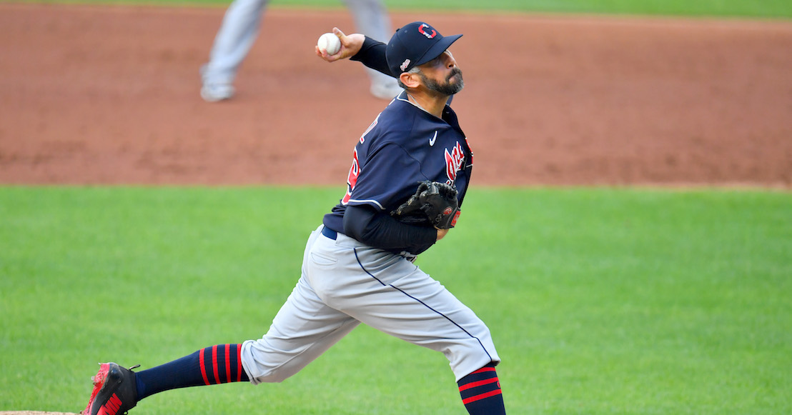 ¿Por qué es importante el récord de longevidad del mexicano Óliver Pérez en la MLB?