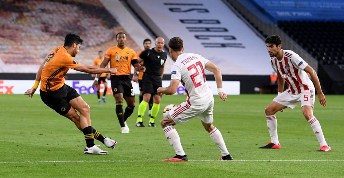 Rabona Raúl Jiménez en el triunfo del Wolves sobre el Olympiakos