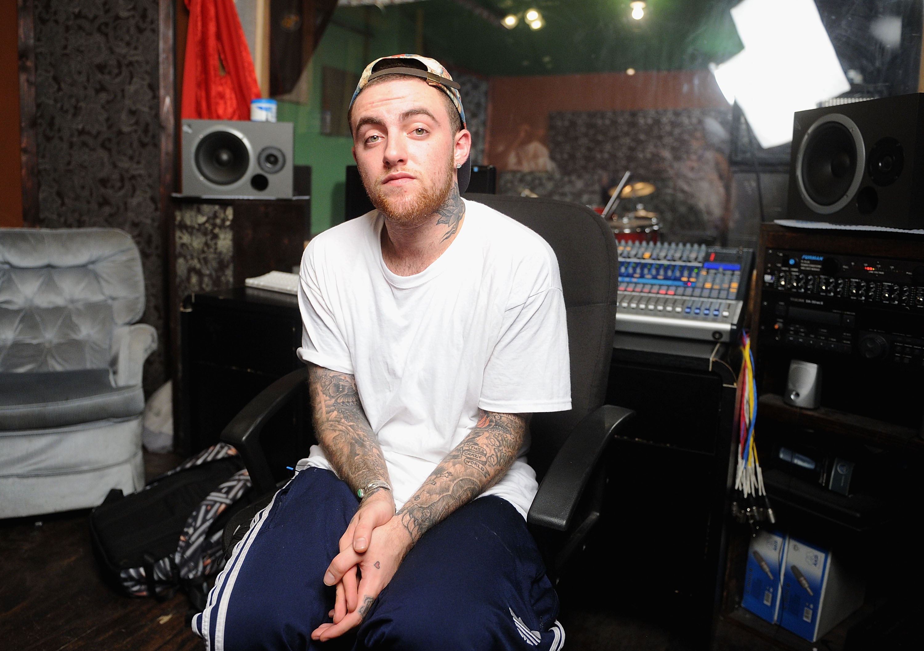 Escucha dos canciones inéditas del segundo mixtape de Mac Miller