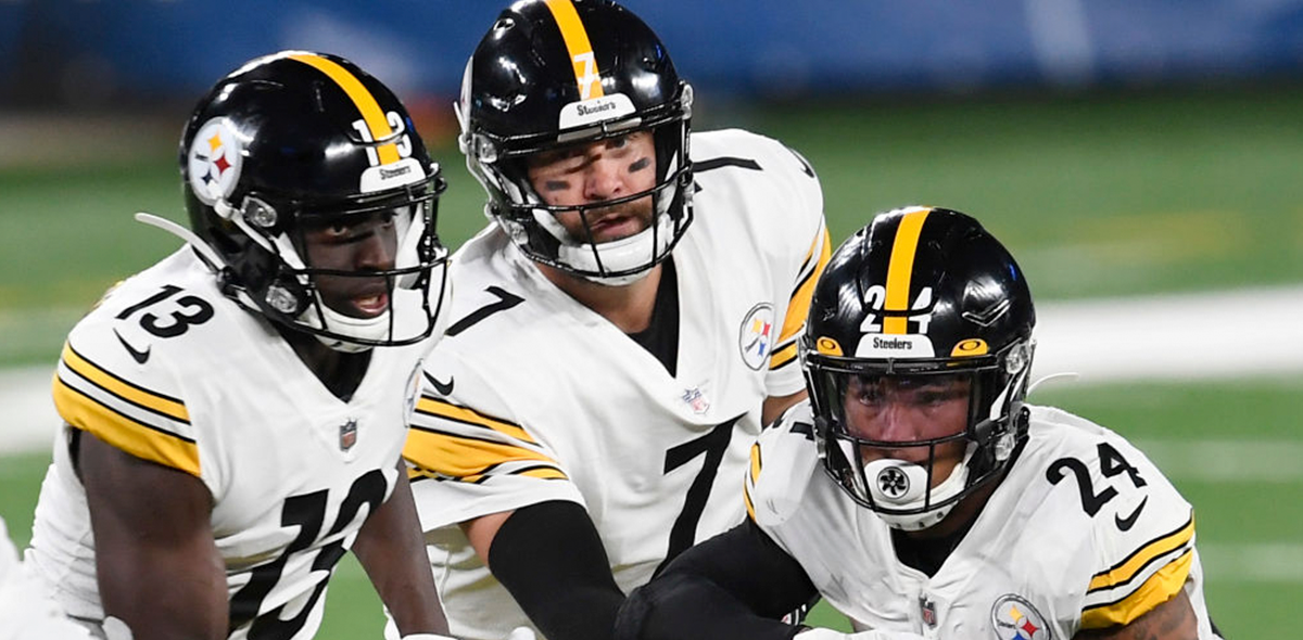 Ben Roethlisberger empata a Eli Manning en pases de anotación