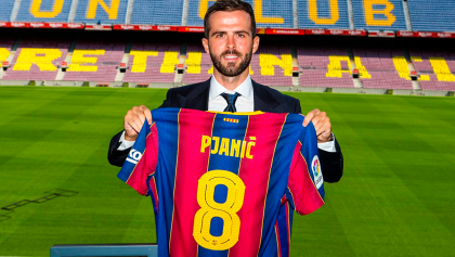 El 8 de Iniesta, Messi y lo que dejó la presentación de Miralem Pjanic con el Barcelona