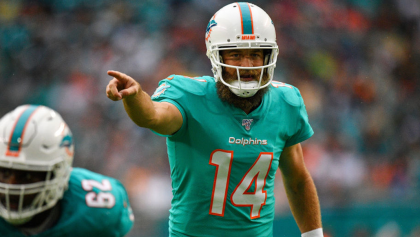 Novato a la banca: Ryan Fitzpatrick será el quarterback titular de los Dolphins