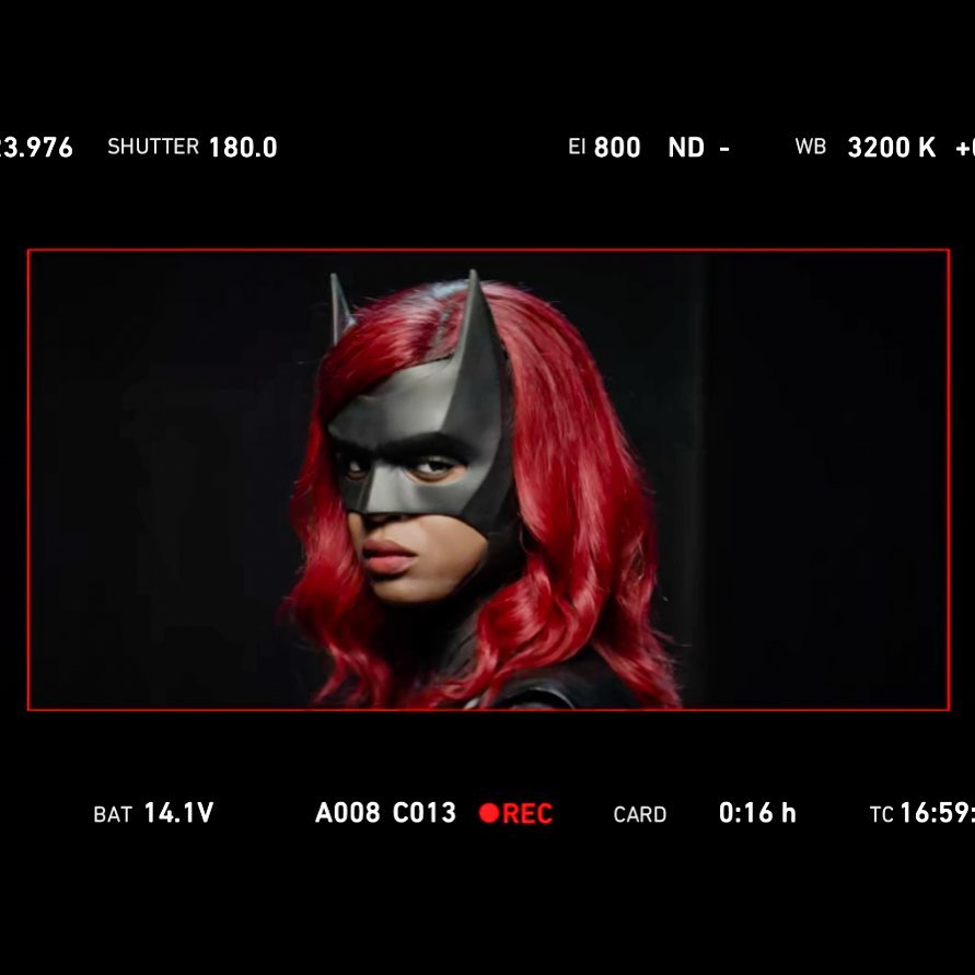 Tenemos nueva heroína en Gotham: Checa las primeras imágenes de Javicia Leslie como 'Batwoman'