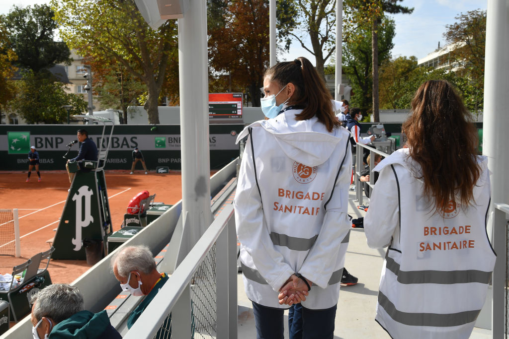 Roland Garros reduciría aforo otra vez por rebrote de coronavirus en Francia 