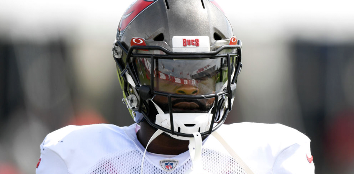 Ke'Shawn Vaught en el ataque de los Buccaneers