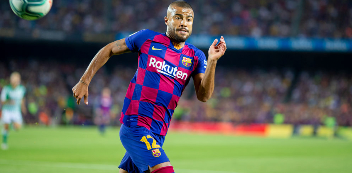 Barcelona "le regaló" al PSG a Rafinha y le llovieron críticas por parte de la afición