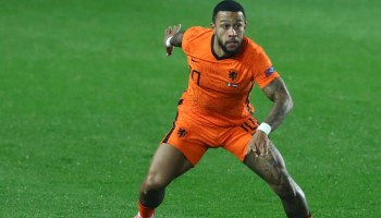 Este sería el plan del Barcelona para fichar a Memphis Depay en enero