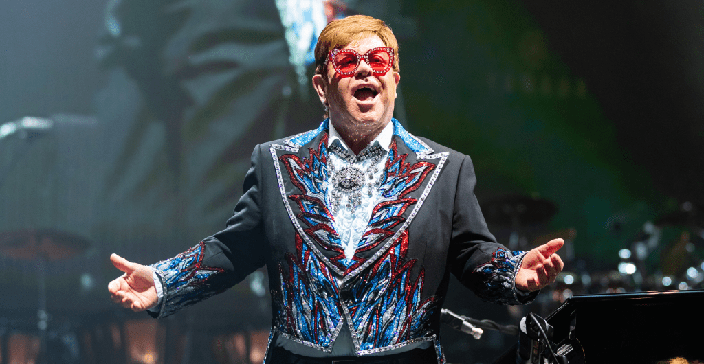 Psicodelia a todo lo que da: Escucha "Regimental Sgt. Zippo", una rola inédita de Elton John