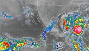 huracan-delta-toca-tierra-sureste