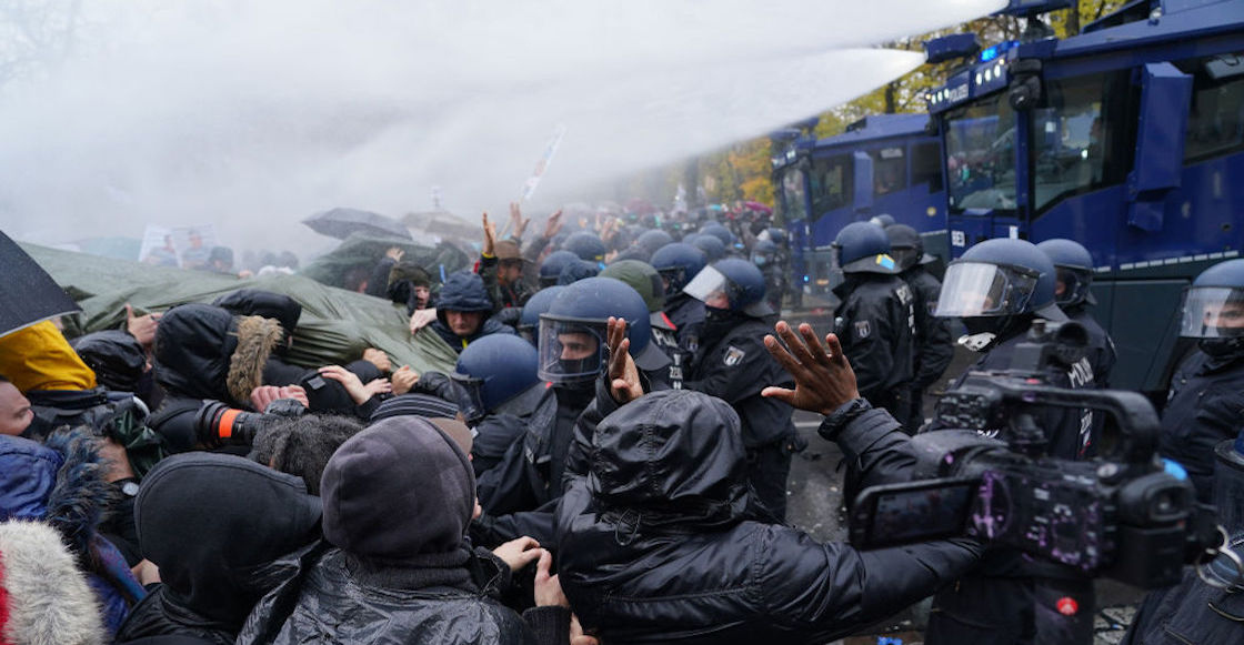 Alemania-protestas-ley-proteccion-contra-infecciones