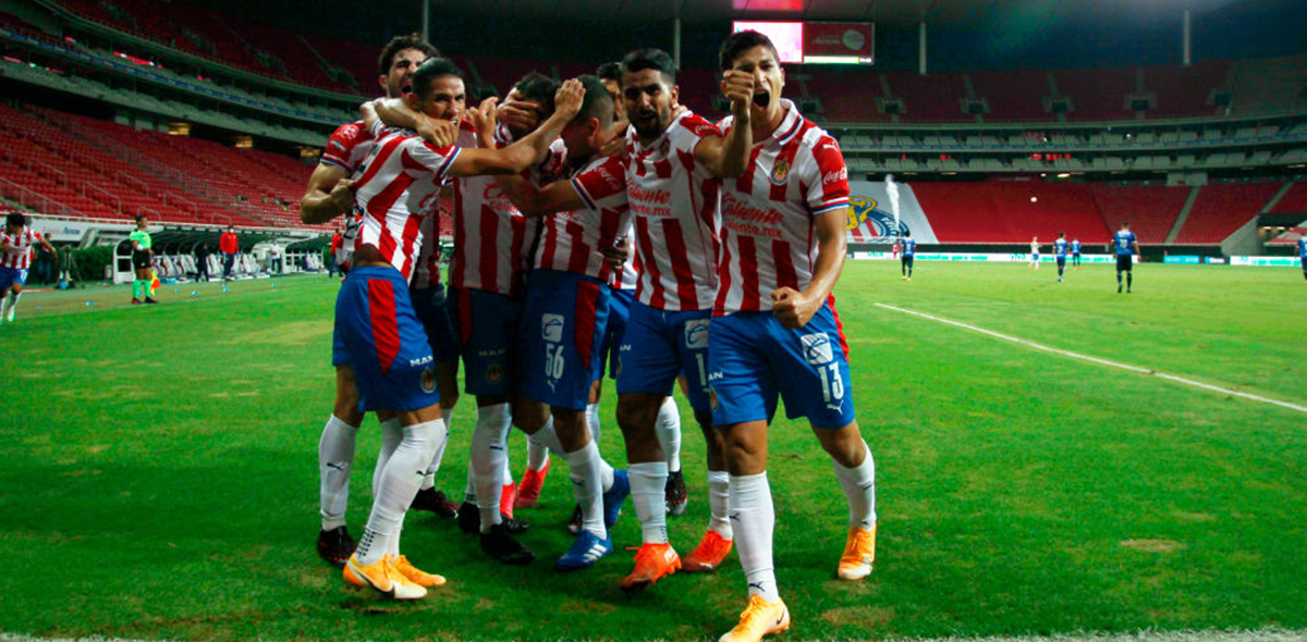 Aoc: Arturo Brizio explicó la polémica del gol de Chivas a Rayados con fuera de lugar incluido