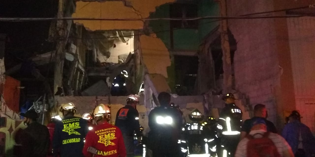 Explosión de gas destruye vivienda en la colonia Morelos y deja dos muertos