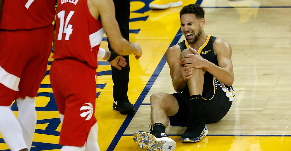 ¡No ahora, por favor! Klay Thompson se desgarra el tendón de Aquiles; se pierde toda la temporada con los Warriors