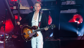 ¡Martin Gore de Depeche Mode lanzará su segundo EP como solista en 2021!