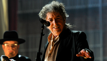 Un acuerdo sin precedentes: Bob Dylan vende todo su catálogo musical a Universal Music