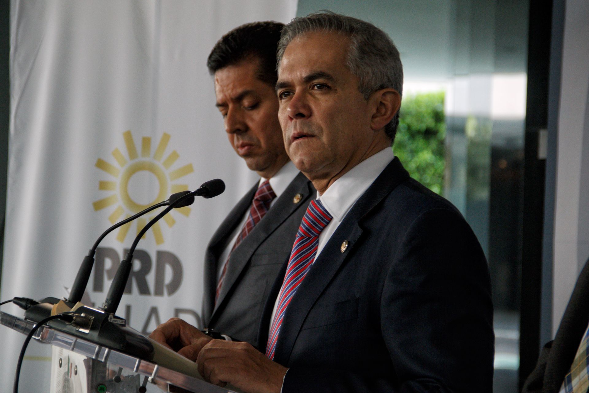 Detienen a exfuncionario de Mancera por presuntamente autorizar obras irregulares