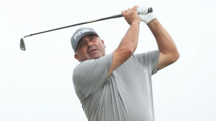 ¿Por qué fue detenido y de qué acusan a Ángel Cabrera, la leyenda latina del golf?