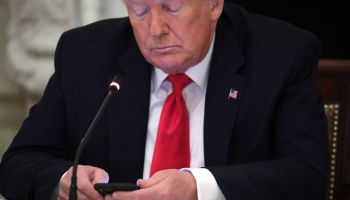 bloquean-trump-facebook-instagram-indefinido-estados-unidos-capitolio-fraude-02