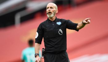 Mike Dean árbitro Premier League