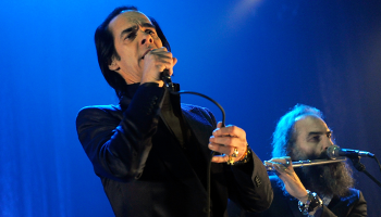 Nick Cave nos toma por sorpresa estrenando el disco 'Carnage'