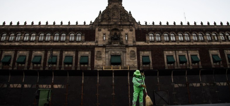 "Cerco de Palacio Nacional es un muro de paz", dice Jesús Ramírez, vocero de Presidencia