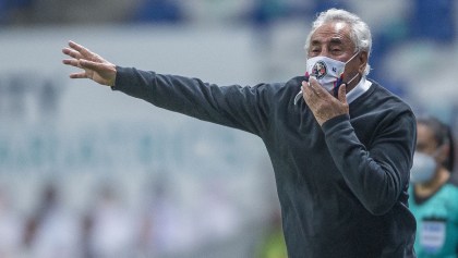 ¡Se fue! Leonardo Cuéllar dejó de ser DT de América Femenil