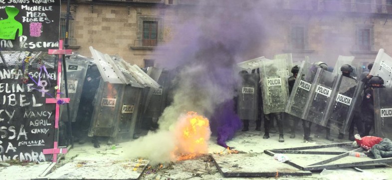 protesta-zócalo-cdmx