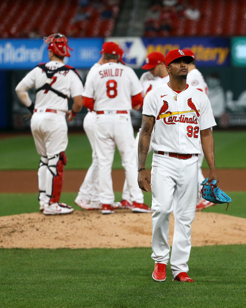 Génesis Cabrera pitcher de los Cardinals