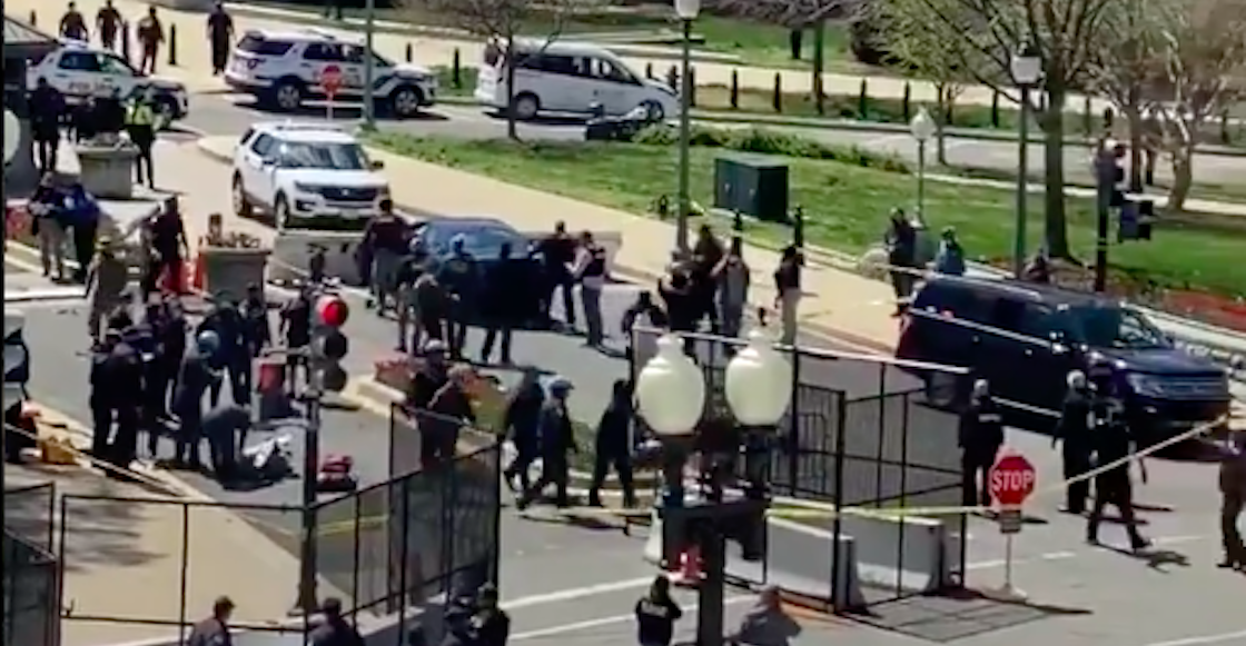 capitolio-capitol-hill-washington-alerta-emergencia-coche-atropella-policias-vehiculo-entrada-disparos