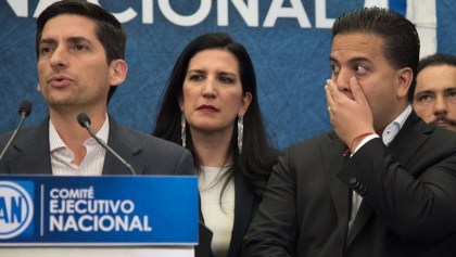 CIUDAD DE MÉXICO, 21AGOSTO2018.- Pedro Garza Treviño, candidato para la alcaldía del municipio de Guadalupe, Damian Zepeda, presidente nacional del Partido Acción Nacional (PAN), y Felipe de Jesús Cantu, candidato para al alcaldía de Monterrey, ofrecieron conferencia de prensa para manifestar su rechazo al Tribunal Estatal Electoral, tras haber revocado sus triunfos durante el proceso electoral de julio en dichas entidades.