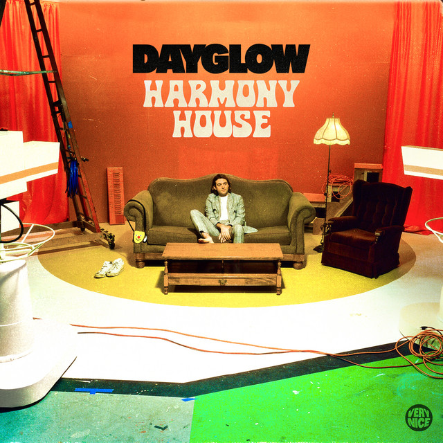 'Harmony House': Dayglow expresa el sentimiento de crecer a través de su música