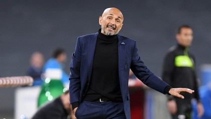 Luciano Spalletti, cerca de hacer campeón al Napoli