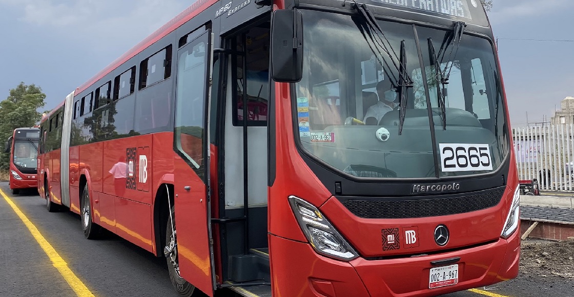 Sin servicio dos estaciones del Servicio Emergente del Metrobús.