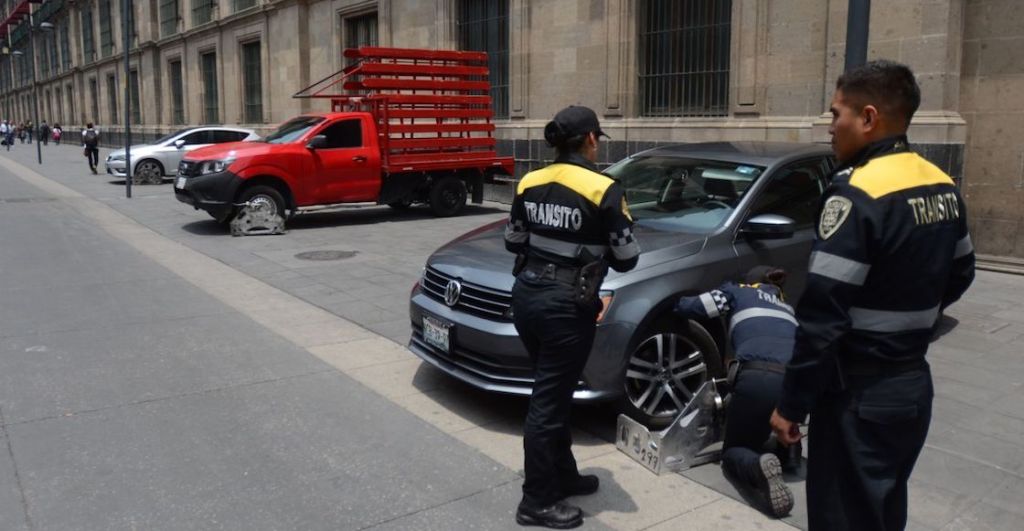 muerde-dedo-policia-araña-cdmx