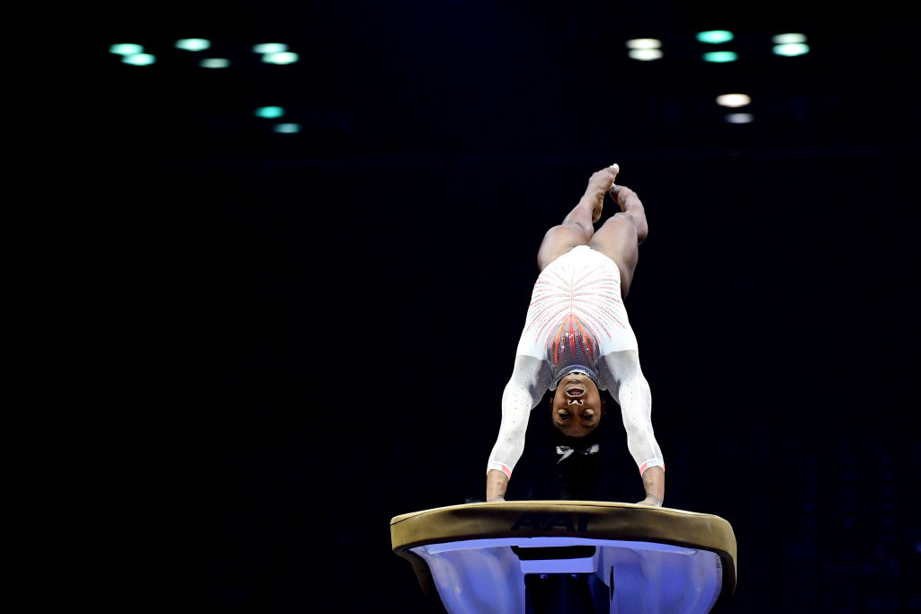 El salto con el que Simone Biles volvió a romper los esquemas de la gimnasia artística