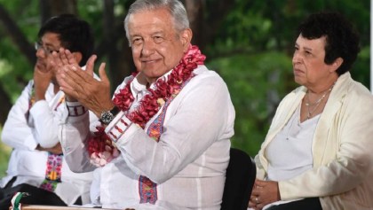 AMLO aplausos en oaxaca