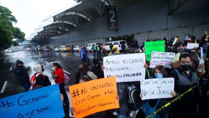 protesta-padres-familia-cancer