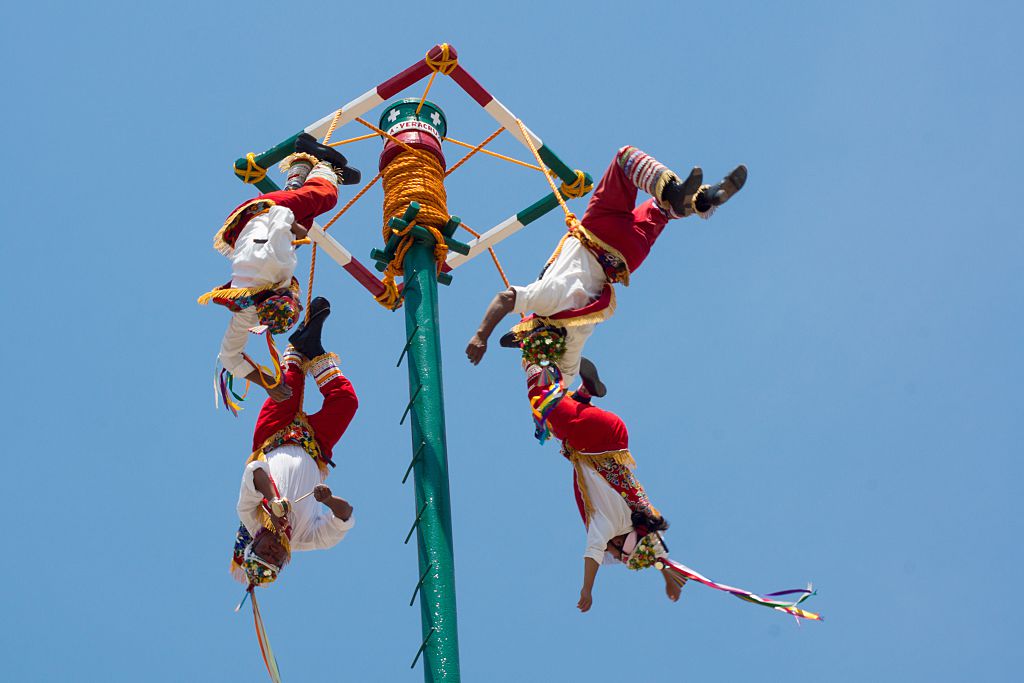 Secretaria de Cultura critica publicidad donde se ridiculiza a los Voladores de Papantla