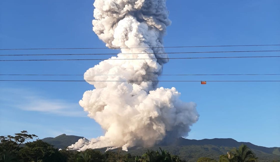 volcan-rincon-de-la-vieja-costa-rica