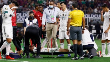 ¿Se pierde la Copa Oro? 'Chucky' Lozano salió del hospital y este lunes será sometido a un examen neurológico