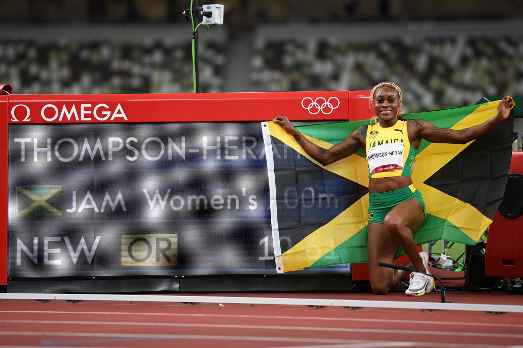 Elaine Thompson-Herah, la mujer más rápida del mundo tras vencer a Shelly-Ann Fraser-Pryce en Tokio 2020