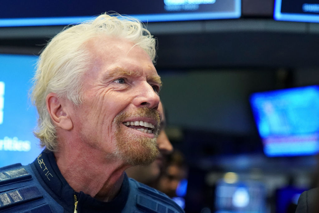 ¿Quién es Richard Branson, el millonario que llegará al espacio con Virgin Galactic?