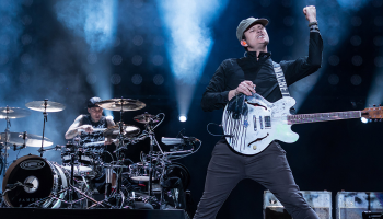 Tom DeLonge planea volver a tocar junto a... ¿Travis Barker?