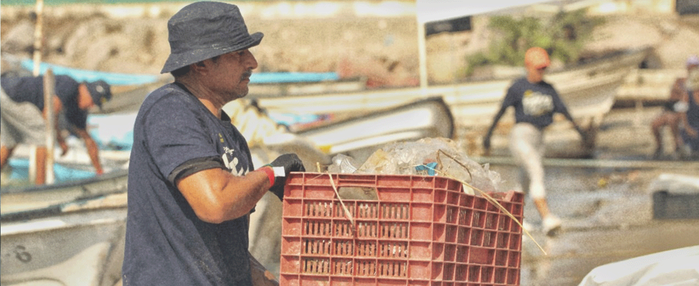 corona-campeonato-pesca-plástico-3