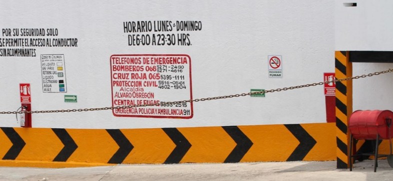 CIUDAD DE MÉXICO 03AGOSTO2021.- Cerca de 8 mil pipas de gas y poco más de 16 mil gasero comenzaron un paro de labores en protesta a las condiciones y el listado de precios máximos en las que se venderá el Gas LP. Dichas medidas fueron dadas a conocer por Secretaría de Energía y la Comisión Reguladora de Energía, con el objetivo de una reducción de al menos 10% en el precio del combustible. En este sentido