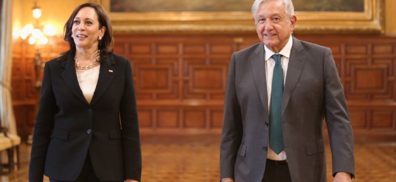 AMLO anuncia una nueva llamada con Kamala Harris para acordar donación de vacunas contra COVID