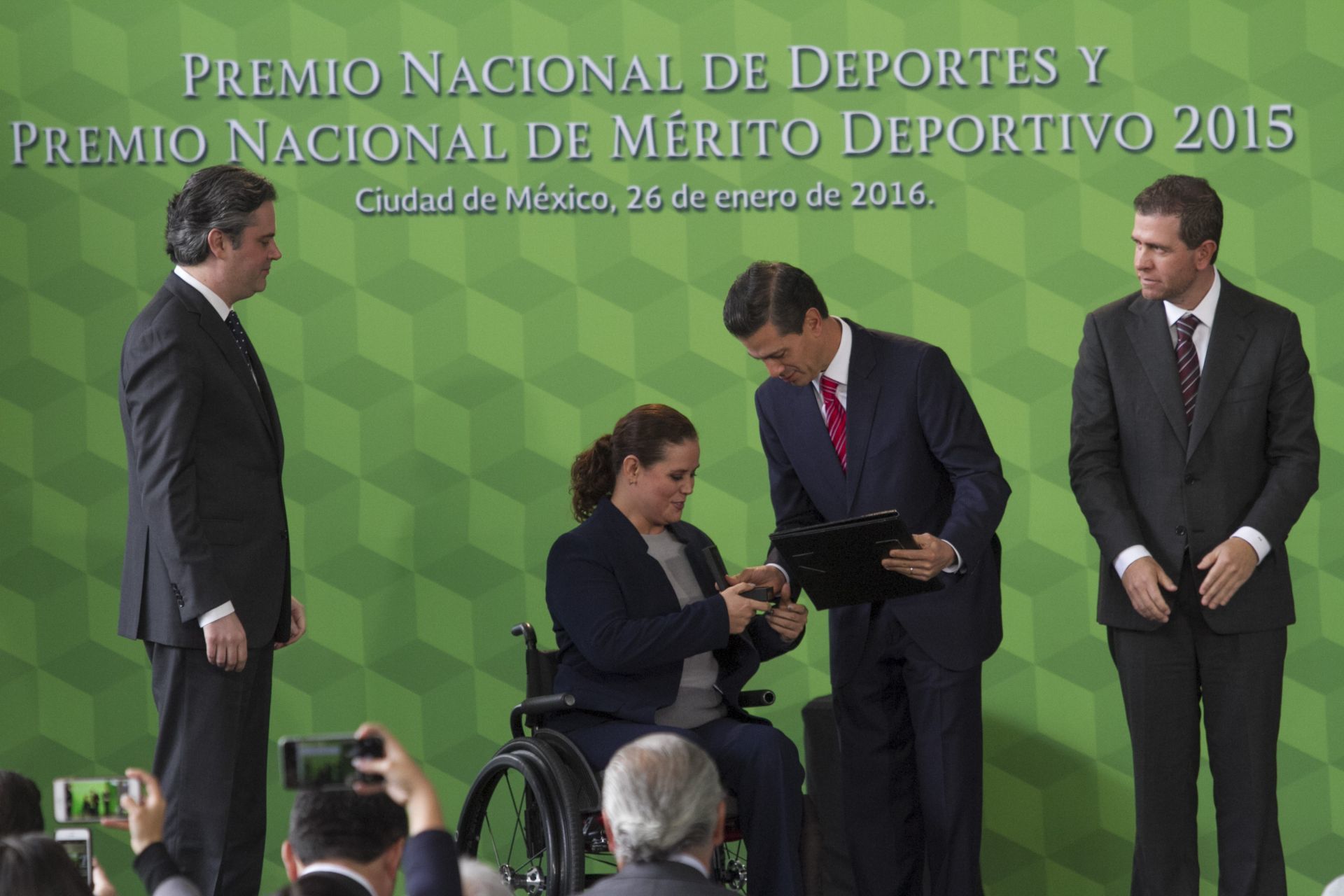 Nely Miranda, la nadadora que superó una operación para llegar a los Juegos Paralímpicos de Tokio 2020